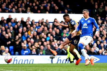 Iwobi gives Ozil credit for rising profile