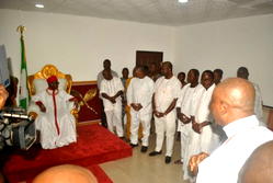 PDP guber aspirant, Earl Onaiwu visits Prince Erediauwa