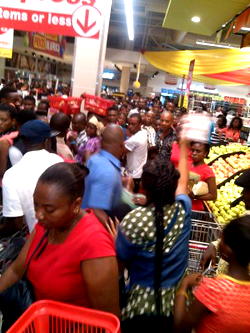 Yuletide: Agodi garden, shoprite witness large turnout of fun seekers in Ibadan