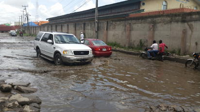 Kirikiri residents cry out over failed road abandoned by contractor
