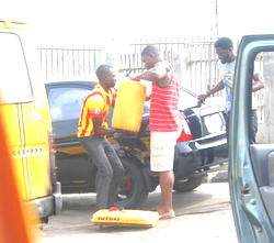 Fuel, forex crises push inflation to 4-yr high