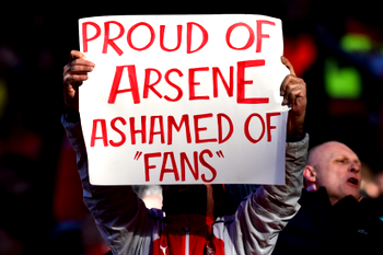 Wenger protesters clash during Arsenal game