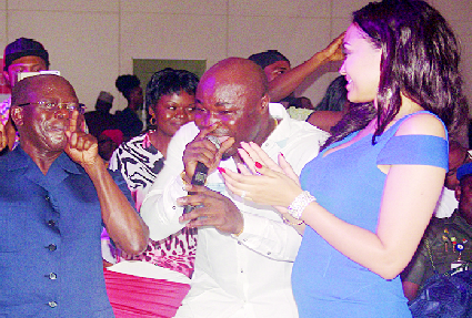 How Kcee, Harrysong, Simi, Finest stole show at Vanguard Awards