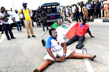 Labour rejects meeting with FG; oil workers down tools nationwide