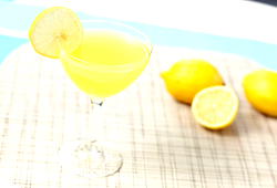 Lemon Juice: Good home remedy for nicks, scrapes and cuts