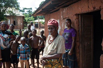 Nigerian villagers take up arms after Fulani attacks