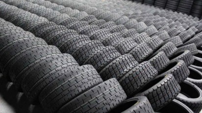 How we burst syndicate smuggling expired tyres into Nigeria —AIG