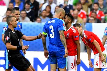 German, Ukrainian fans clash at Euro 2016
