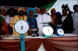 SDP to Aregbesola: Don’t use weighing scales to swindle Osun people