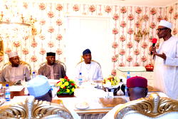 Photos: Buhari breaks Fast with Service Chiefs, hosts outgoing IGP, Arase