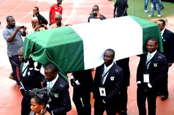Photos: Football fans, former internationals bid Keshi farewell
