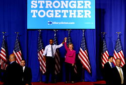 Obama dodges Clinton email question
