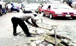 Daniel Udeh: Unemployed UNIJOS graduate who fixes Yenagoa potholes