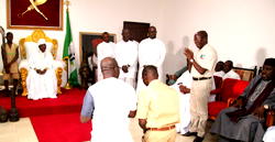 Nigerians’ll resist any attempt to remove Buhari — APC Govs