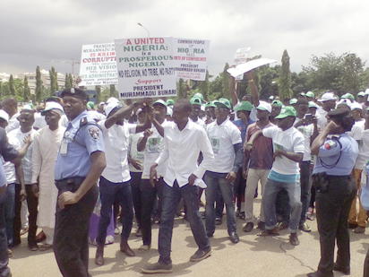 Buhari lauded on democratic principles