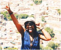 5 great reasons to date a Nigerian girl who travels