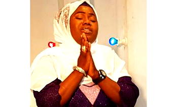 Islamic singer, Rukayat Gawat  remembers missing dad