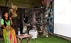 How not to display, market African arts
