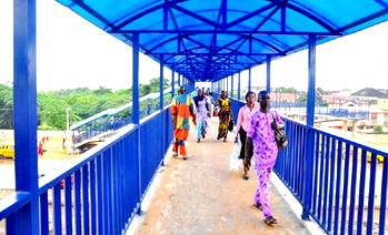 Traffic concerns slow down footbridge projects on Lagos-Abeokuta expressway