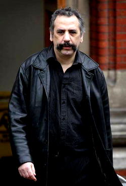 How Professor Alexia Thomas unmasked UK’s most dangerous conman, blogger of Latest News.com, Alexander Baron