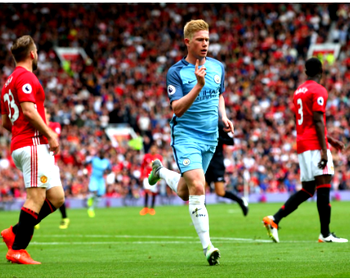 Manchester City beat Manchester United 2-1