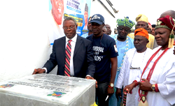 In photos: Gov Ambode hands over Balogun Oyetoro street, Adebimpe road in Ikosi-Isheri LG, one of 114 Local Government roads