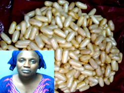 How 55-yr-old female pilgrim excreted 82 wraps of cocaine