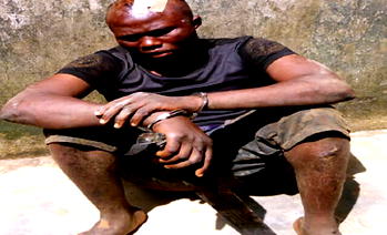 Residents descend on robber while trying to rape victim