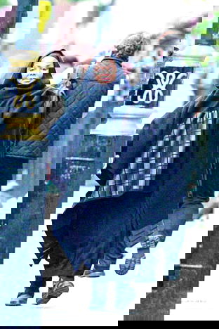 Janet Jackson spotted in Islamic dress after pregnancy announcement