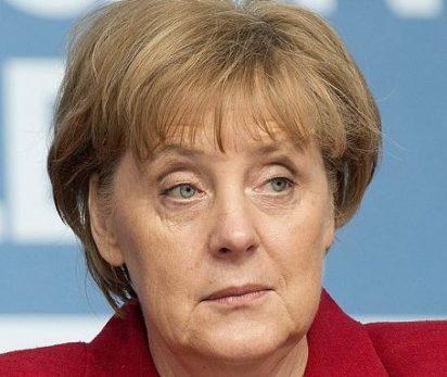 Merkel warns of rising anti-Semitism on Holocaust Day