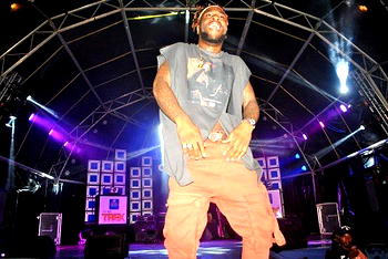 Onyeka Onwenu, Bright Chimezie,  Phyno, others  set to shutdown  Enugu