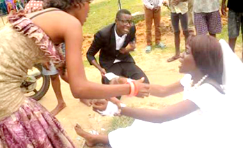 Runaway Wife: Bride jilts groom at wedding reception