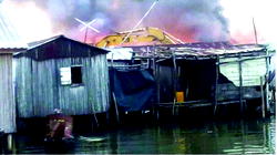 YORUBA, EGUN CLASH: Otodogbami residents paralyse activities at gov’s office, Assembly