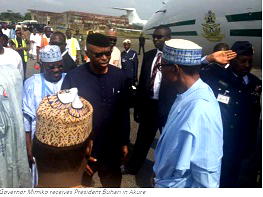 Mimiko receives Buhari in Akure for APC mega rally