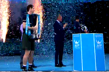 Murray beats Djokovic to end year as No 1