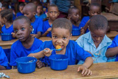 ANAMBRA HGFSP 48 e1481655724718 4m pupils benefit from FG’s daily free meal