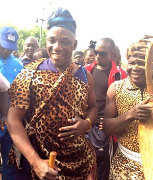 Photos: Sports Minister Dalung steps out in style at 2016 Tarok Carnival