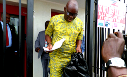 There is no place for dictatorship in Nigeria, says Fayose, storms bank to withdraw N5m