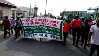 Breaking: Massive protest as APC supporters shut down Port Harcourt