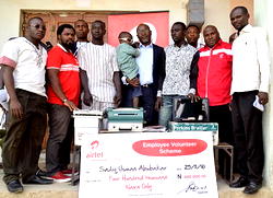 Blind Boy, Sadiq Usman gets relief materials from Airtel employees