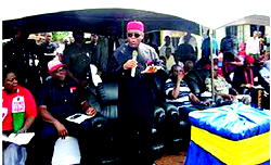 Hope rekindled as FG flags off repairs of Umuahia-Ikot Ekpene road