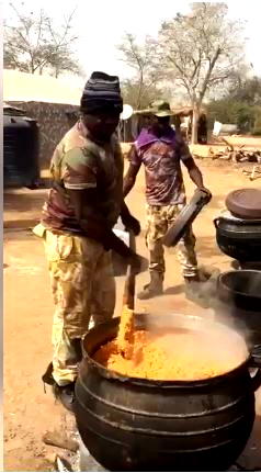Video: Footage shows Nigerian soldiers cooking jollof rice in forest