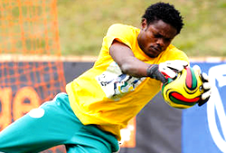 Afelokhai sparks off fight for shirt at Enyimba
