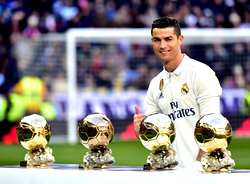 Ronaldo exits Confed Cup to meet newborn twins
