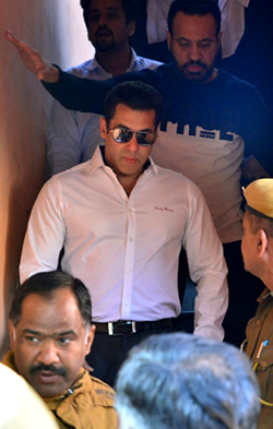 Bollywood’s Salman Khan cleared in illegal arms case