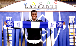 Taye Taiwo gets new club on European transfer deadline day