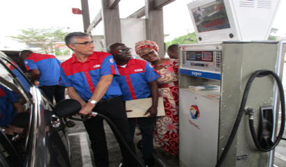 Total rewards staff, dealers for excellence