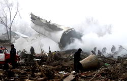 32 die in Russian plane crash at Syria base