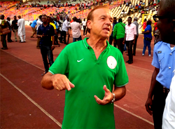 Nigeria could shun London after visa hassle – Rohr