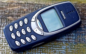 Nokia 3310 makes a comback